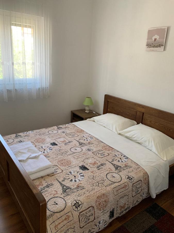 فوديس Green Hill Family Apartments المظهر الخارجي الصورة