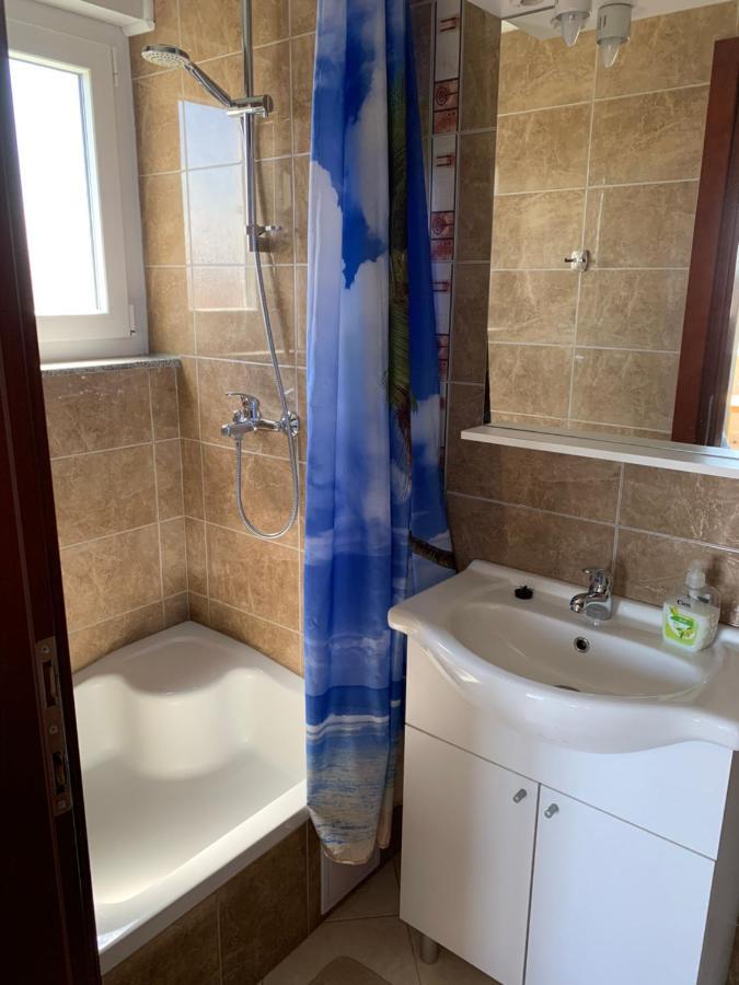 فوديس Green Hill Family Apartments المظهر الخارجي الصورة