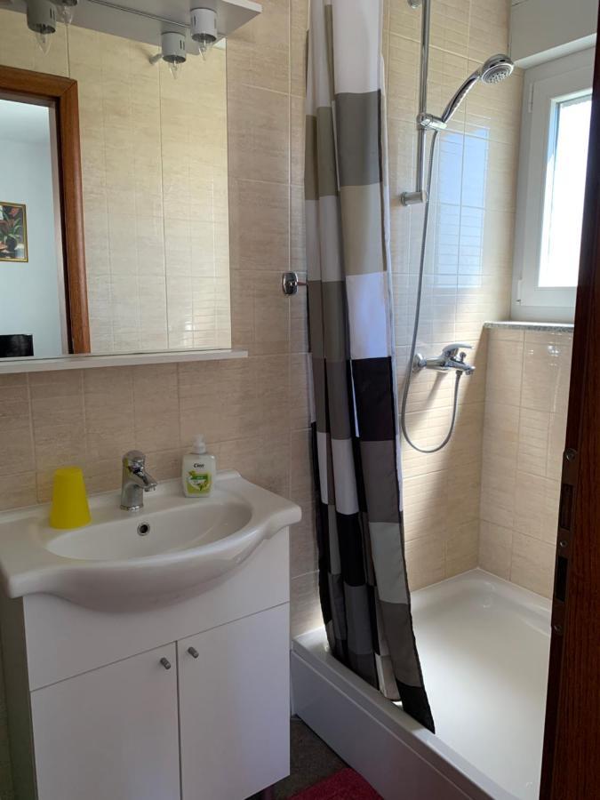 فوديس Green Hill Family Apartments المظهر الخارجي الصورة
