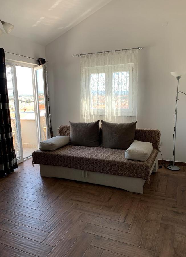 فوديس Green Hill Family Apartments المظهر الخارجي الصورة